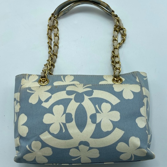 Chanel Clover Canvas Tote/Shoulder Bag - Picture 4 of 6